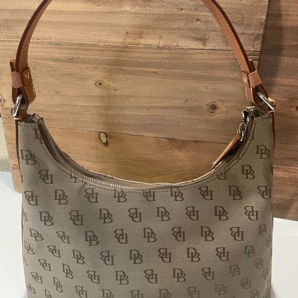 Dooney & Bourke Brown Monogram Shoulder Bag - Picture 2 of 10